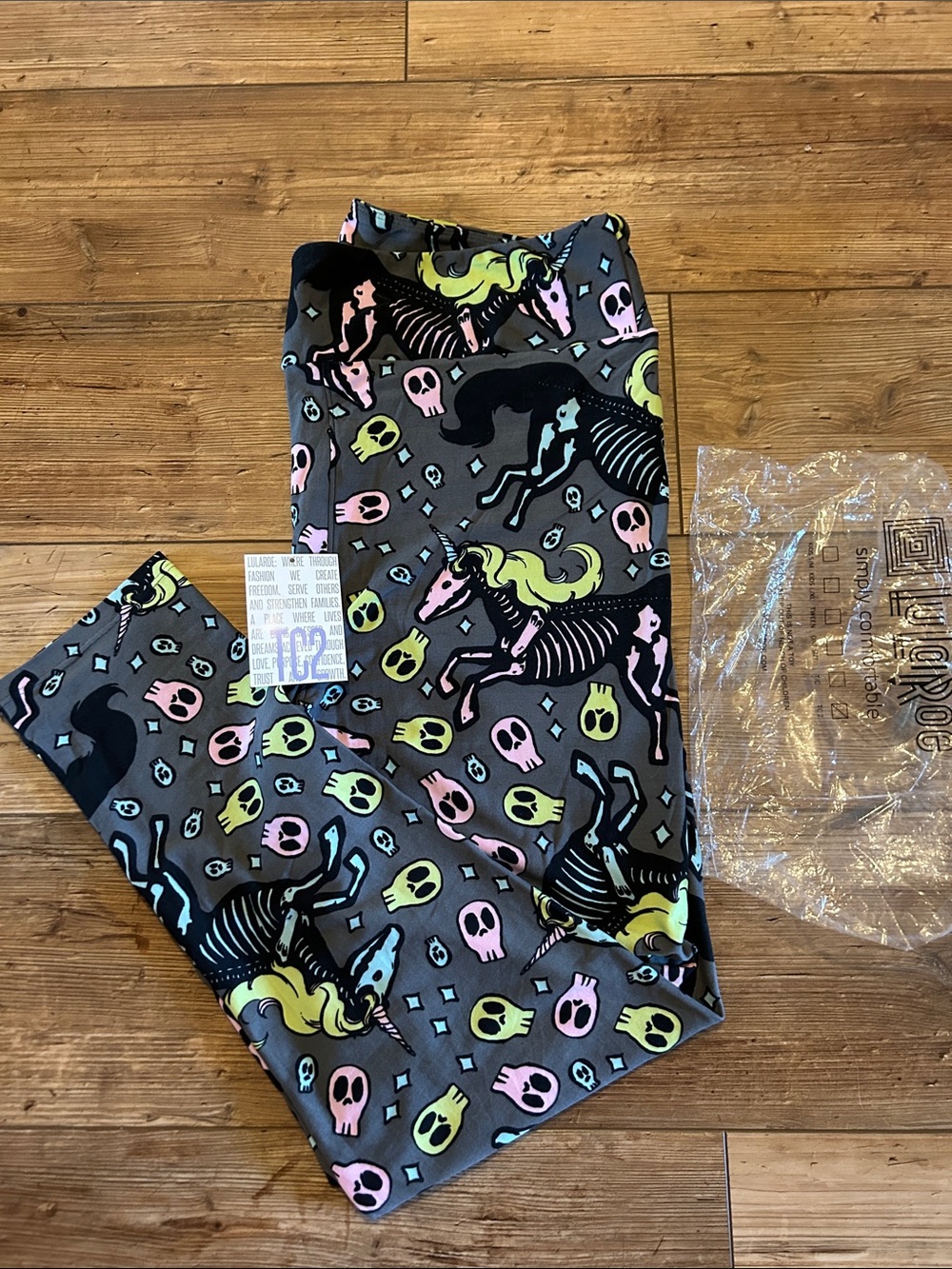 LulaRoe TC2 Skelecorn Unicorn Skeleton Skull Leggings NWT Halloween